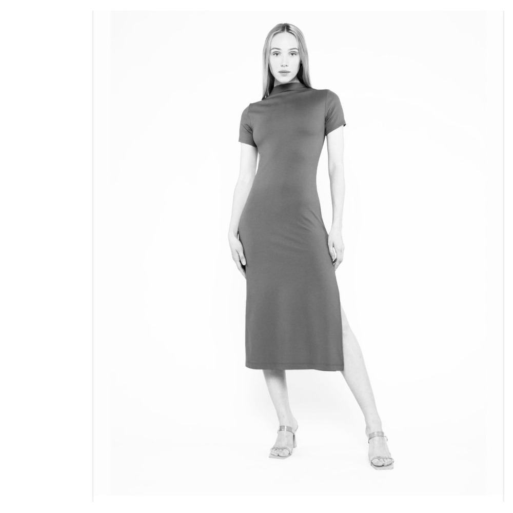 Ripley Rader Black Ponte Knit  Mock Neck Sleeve Leg Slit Skye Midi Dress Sz‎ 1
